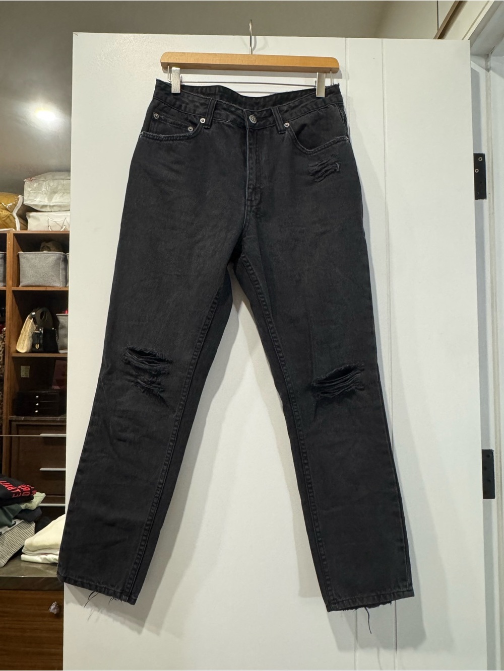 KSUBI - Black Distressed Jeans